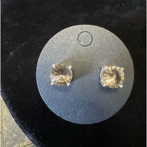 2 Ct Citrine pale Solitaire Stud Earrings Sterling Silver~2.95g